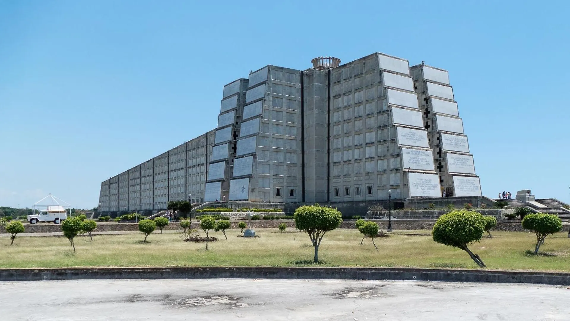 2-Bed 1-Bedroom Apartment In Corales Del Sur, Santo Domingo Este La Viva